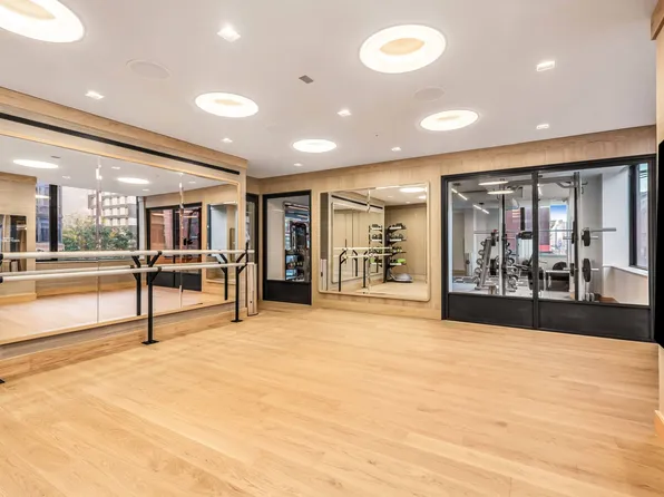 77 West 24th Street image 18 of 25