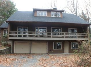 615 High Rock Rd, Fitchburg, MA 01420