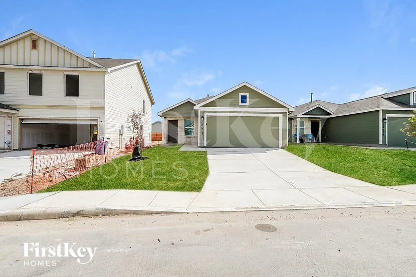 10619 McClintock Dr