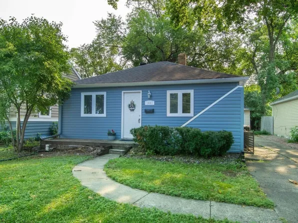 1641 Broadway N, Fargo, ND 58102