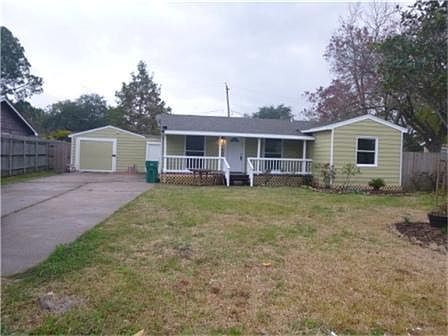 1st image of 226 Sachnik Dr