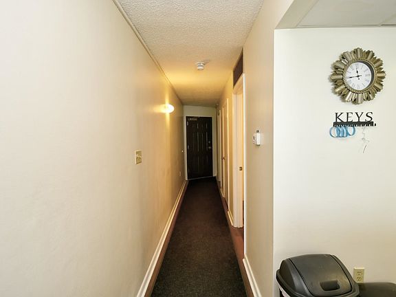 4th image of 1210 N Waccamaw Dr. #507