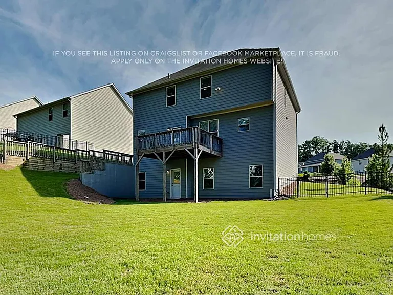 105 Moss Dr — Photo 21