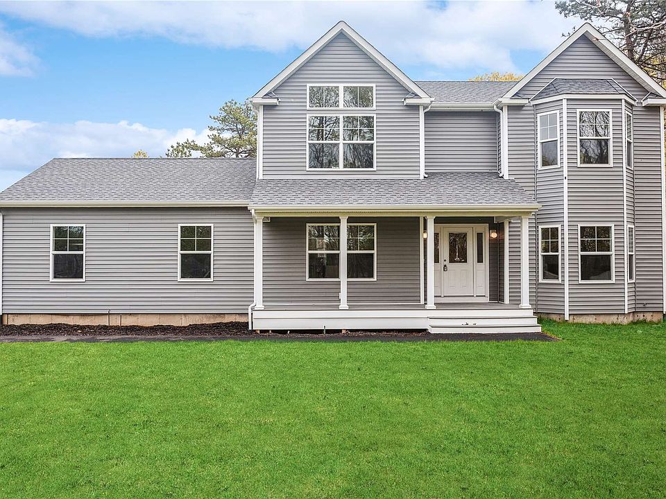 9 Locust Avenue, Ronkonkoma, NY 11779 Zillow