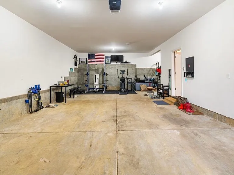 16844 SE Fox Glen Ct — Photo 25
