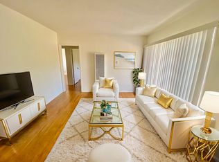 226, Santa Monica, CA 90404