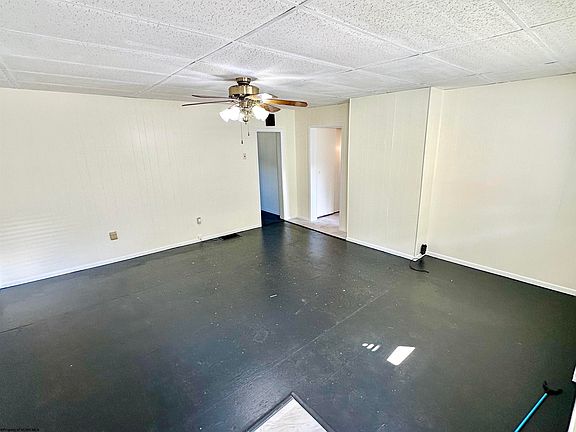 5th image of 520 Camden Ave