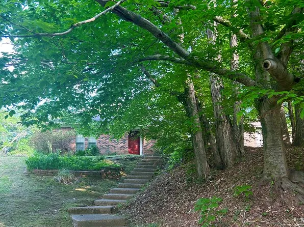 405 Longwood Dr, Vicksburg, MS 39180