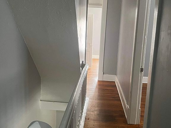 4th image of 3026-3028 N Central Ave #3026