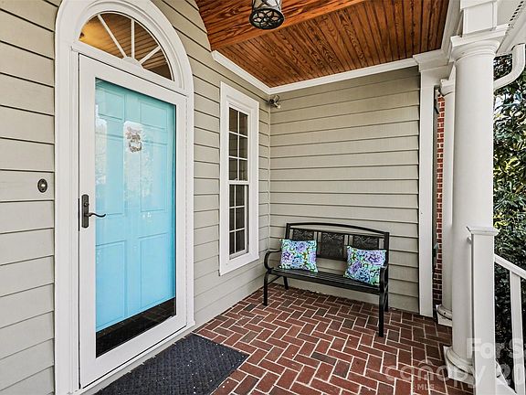 2nd image of 3301 Foxridge Rd