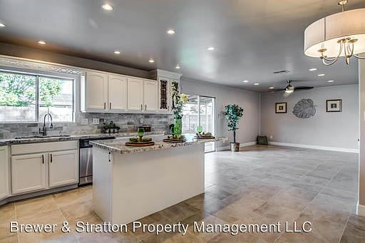 4th image of 4244 W Anderson Dr
