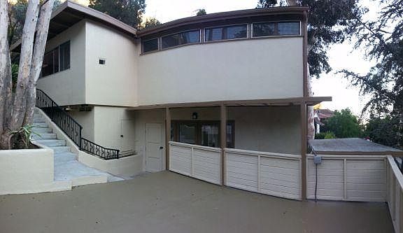3rd image of 2004 N Curson Ave