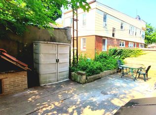 64-37 Catalpa Ave #1L, Ridgewood, NY 11385