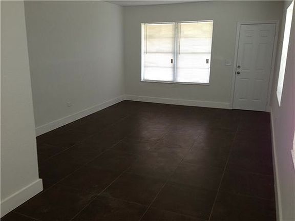 4th image of 1794 Normandy Dr APT 2