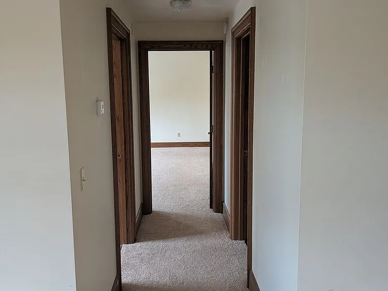 1408 Strongs Ave — Photo 10
