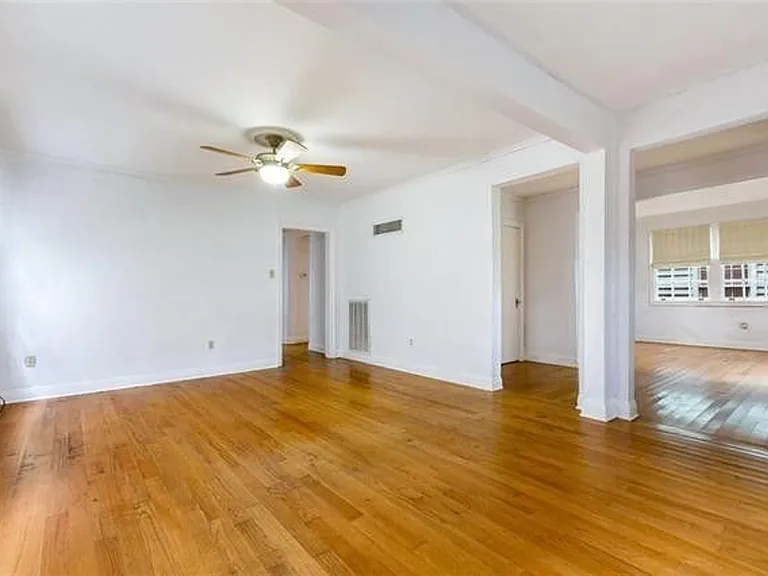 2330 Palmer Ave — Photo 2
