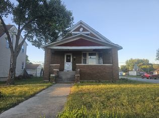 202 156th Pl, Calumet City, IL 60409