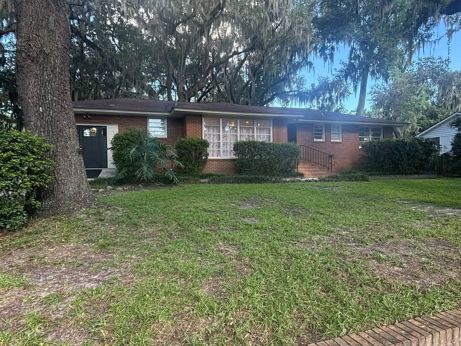 3 bed, 1672 sqft, $2,500 — Photo 2