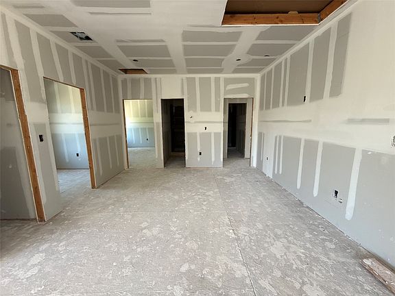 5th image of 2304 Bonnie View Rd