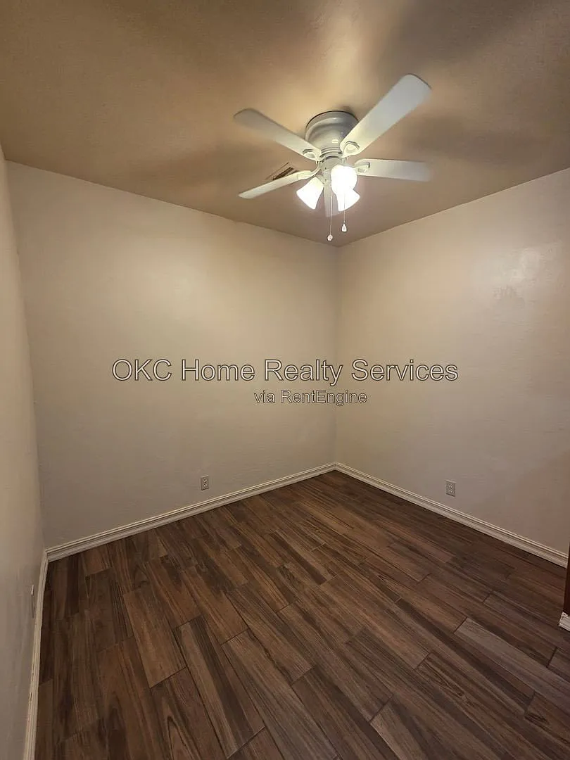 2 bed, 2.0 bath, 1000 sqft, $1,195 — Photo 4