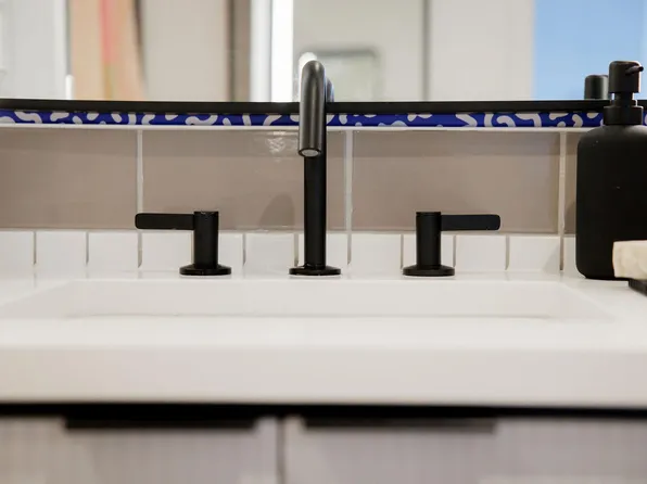 180 Morgan Street image 82 of 140