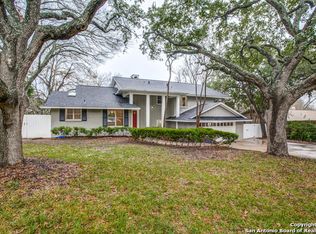 106 Parade Dr, Castle Hills, TX 78213