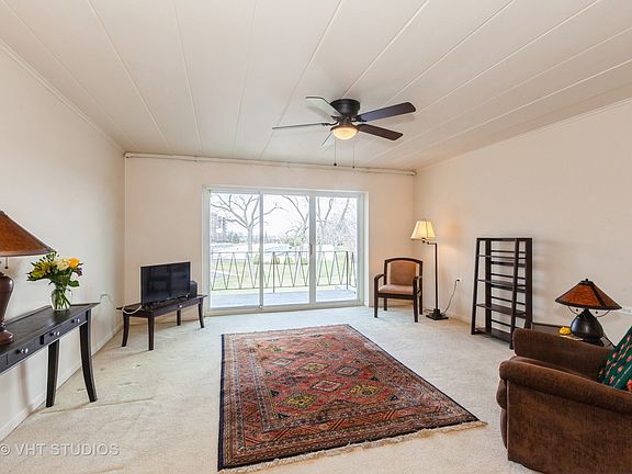 4th image of 2800 Maple Ave APT 33C