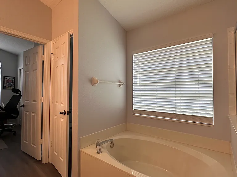 1626 River Birch Ave — Photo 36