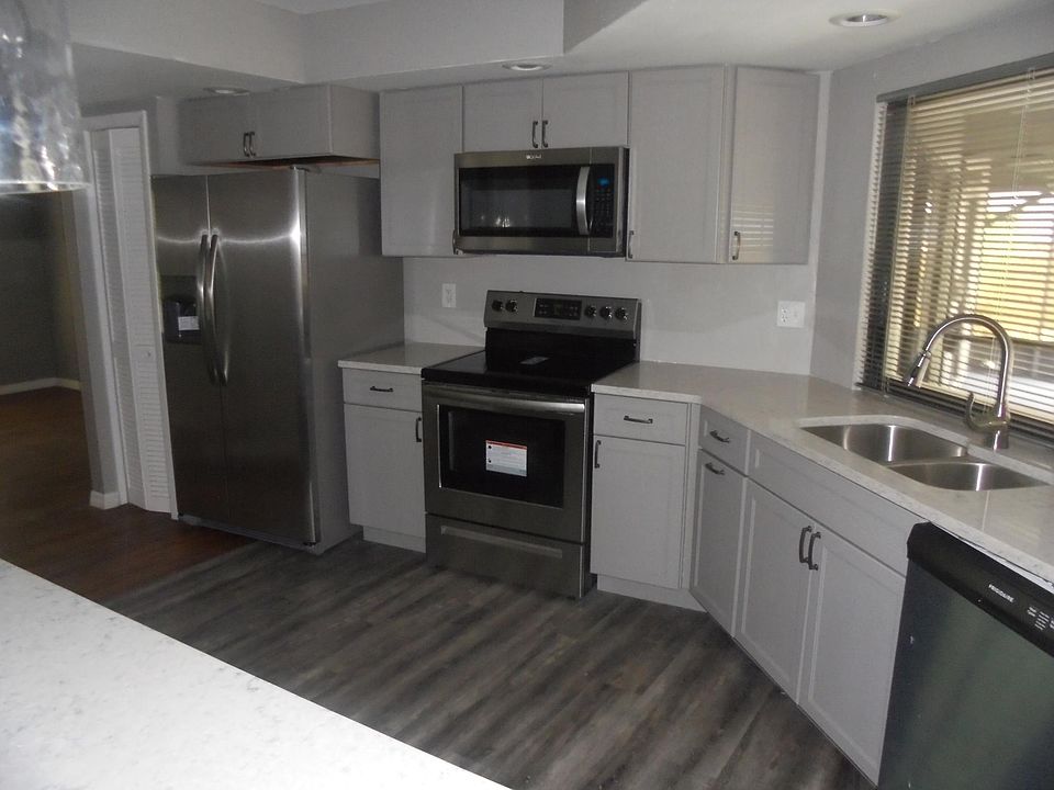 1st image of 8712 Chadwick Dr