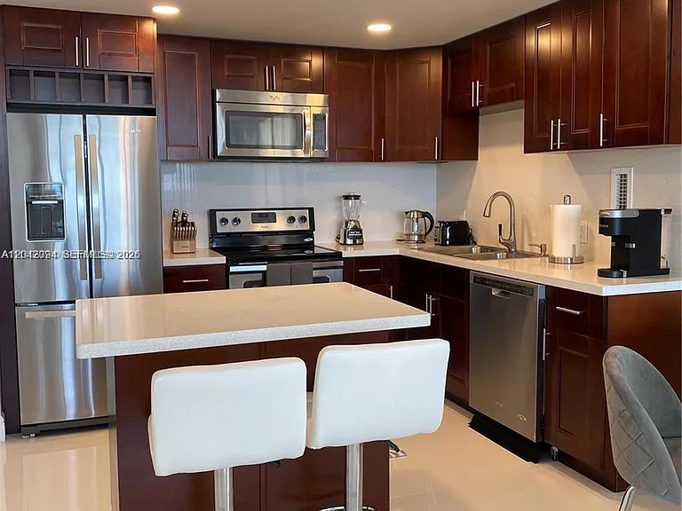 3505 S Ocean Dr #606 — Photo 22