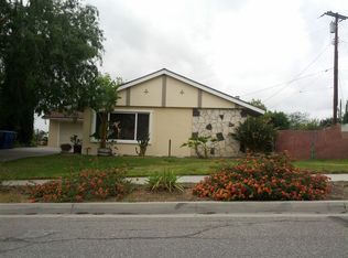 3055 Valencia Hill Dr, Riverside, CA 92507