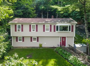 18 Valley Ln, Garrison, NY 10524