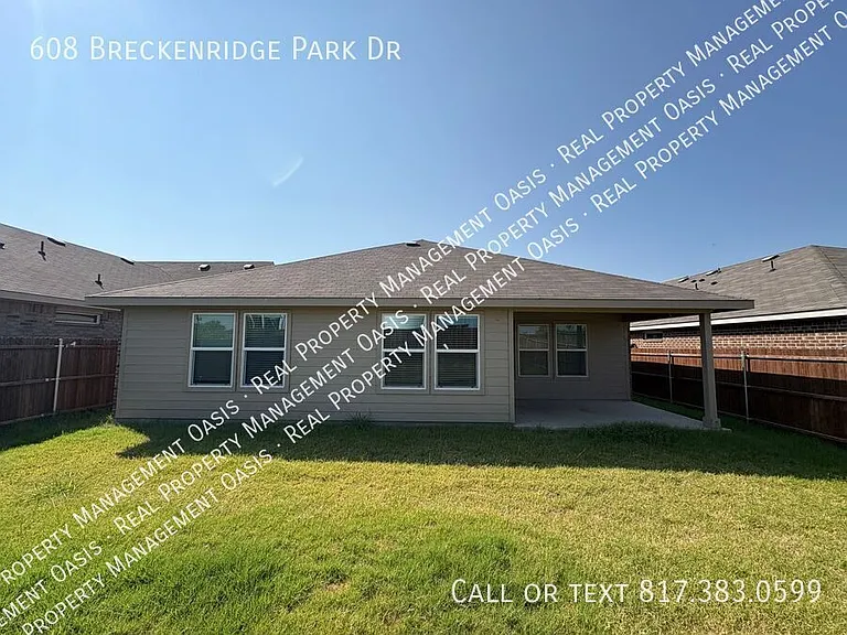 608 Breckenridge Park Dr — Photo 16