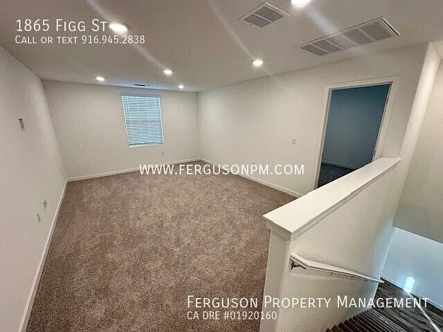 1865 Figg St — Photo 9