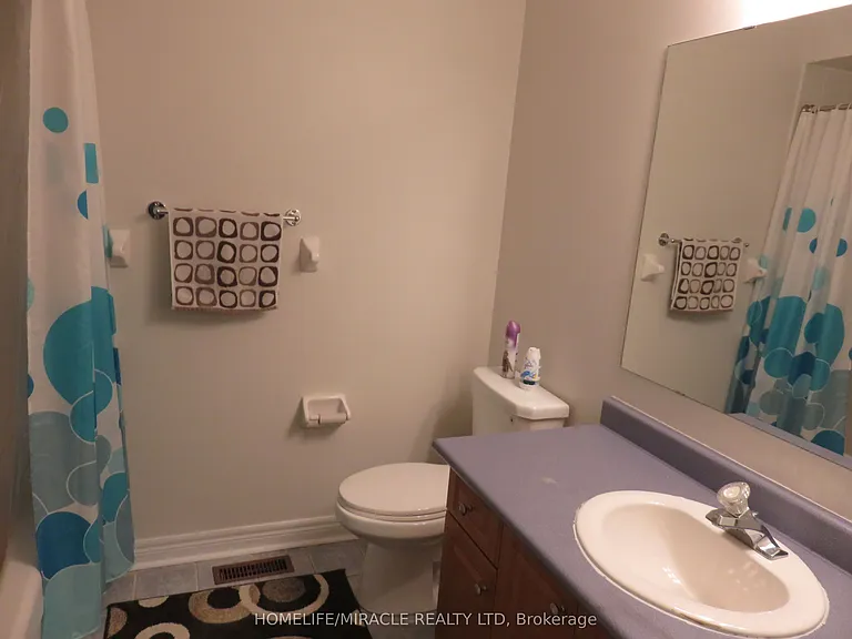 98 Marycroft Ct — Photo 17