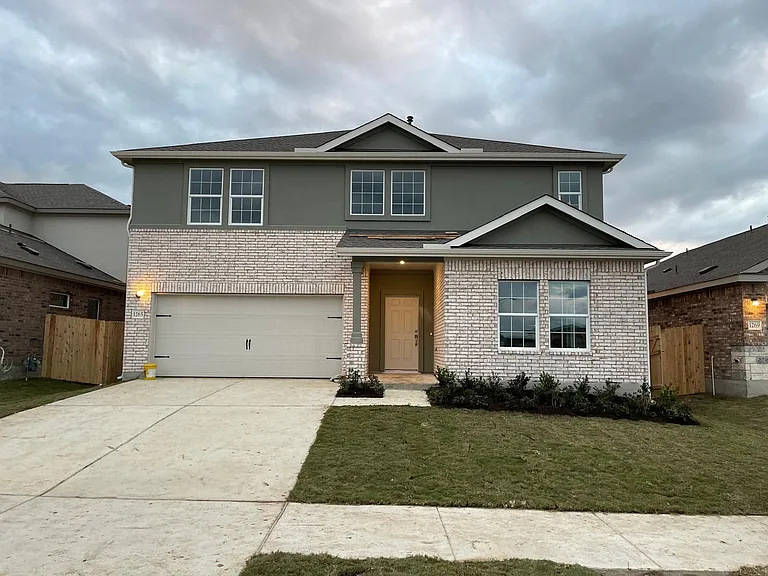 1265 Aquilla Dr — Photo 1