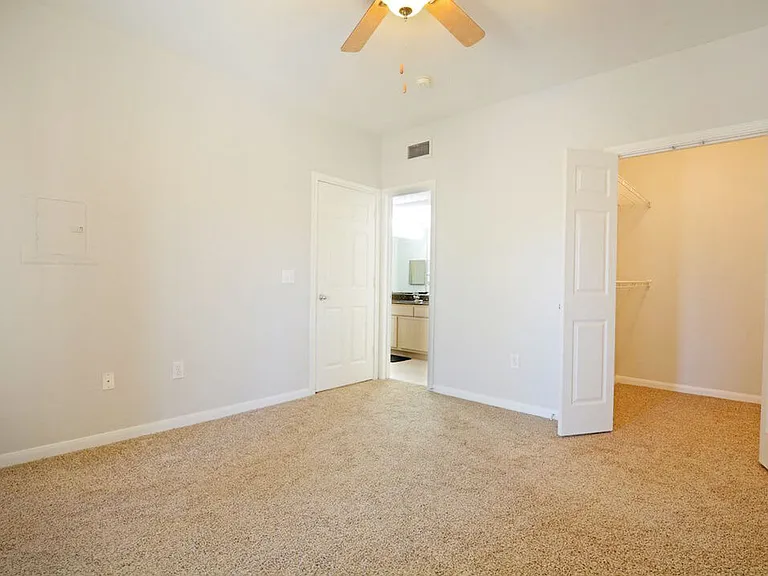 1, 2, and 3 Bedroom Floor Plans