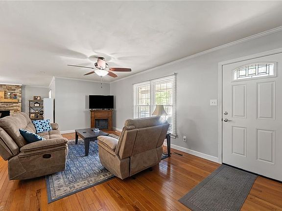 5th image of 2617 Keck Dr