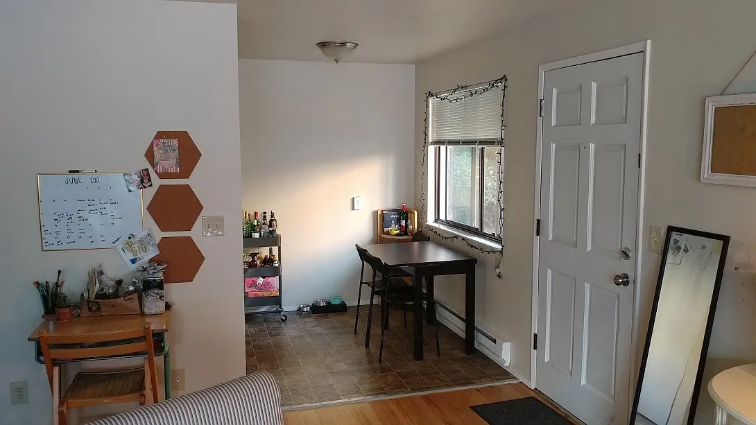 2 bed, 715 sqft, $2,250 — Photo 2