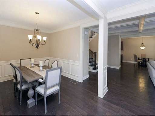 5th image of 2855 Bernard Ln SE