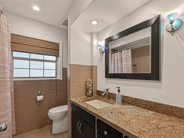 5666 Overbrook Ln — Photo 22