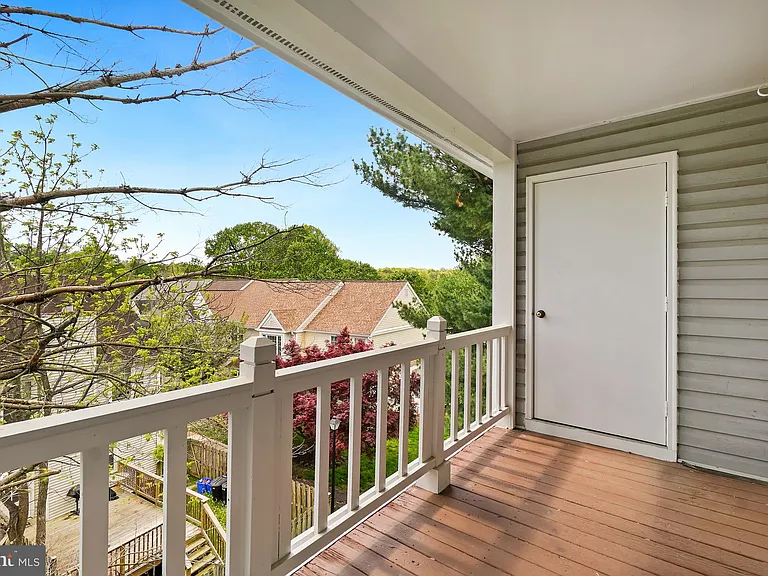 12220 Eagles Nest Ct #L — Photo 25