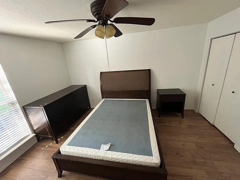 802 Cardinal Creek Blvd #B — Photo 6