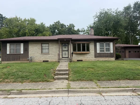 16 Lincoln Ave, Brownsburg, IN 46112