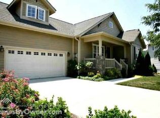 41 Craftsman Cir, Asheville, NC 28805