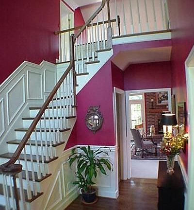 Two story foyer