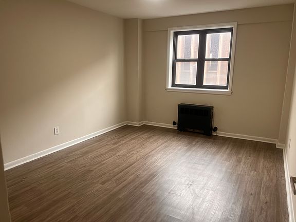 2nd image of 109 Washington St Floor 7
