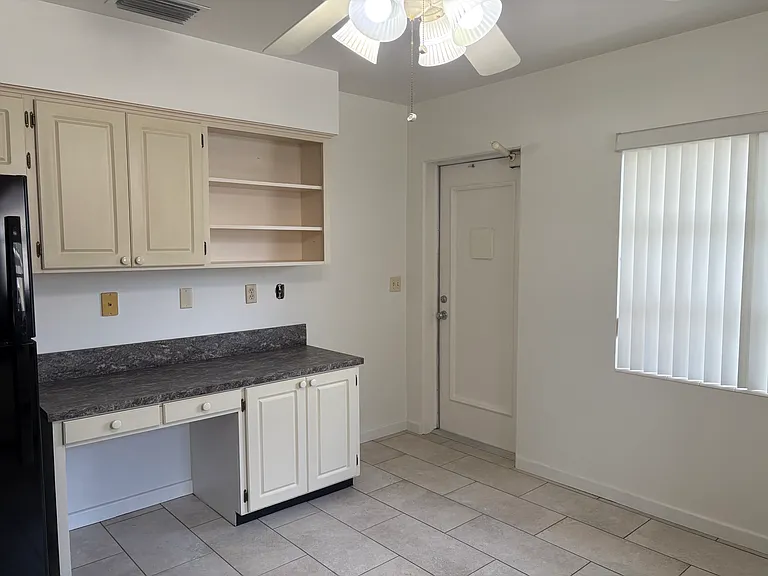690 Avenue C SE #690 — Photo 7