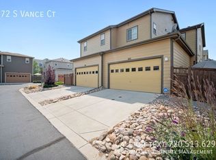 572 S Vance Ct, Lakewood, CO 80226