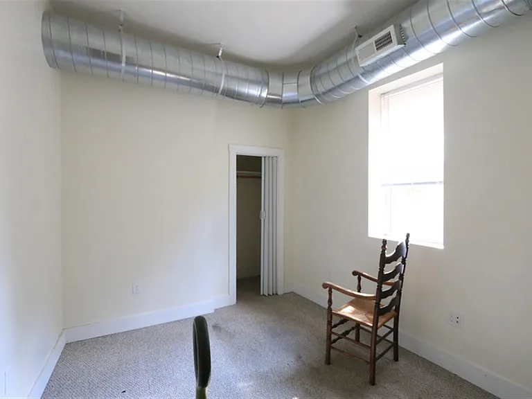 205 Highland Ave #1 — Photo 7